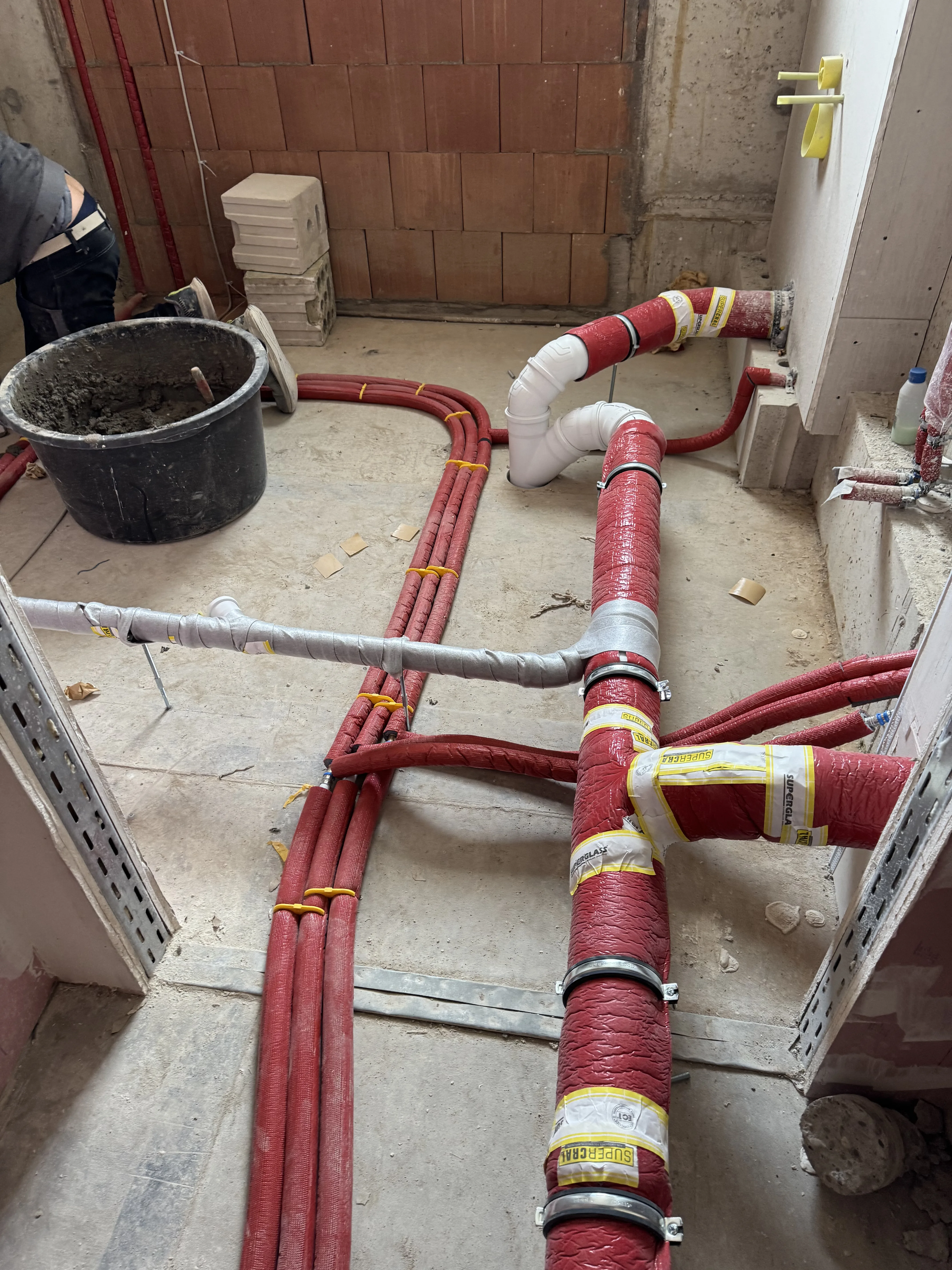 Montaż instalacji wodociągowej w wnętrzu